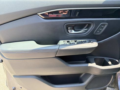 Used 2023 Honda Pilot EX-L image 16