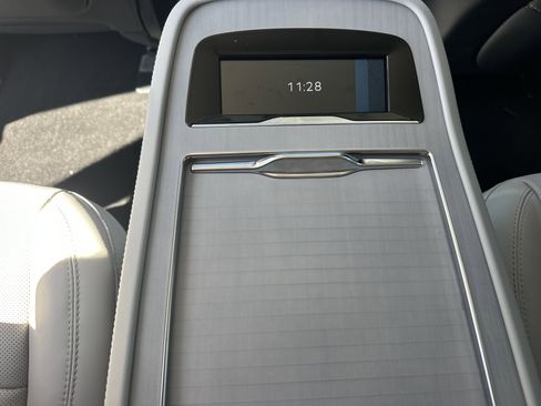 New 2026 Lincoln Navigator Reserve image 17