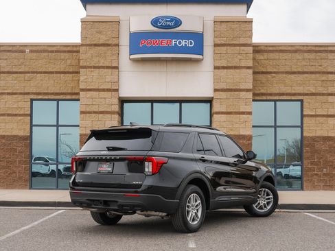 New 2026 Ford Explorer Active image 6
