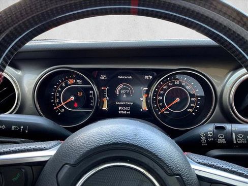 Used 2019 Jeep Wrangler Unlimited Sahara AWD/4WD image 21