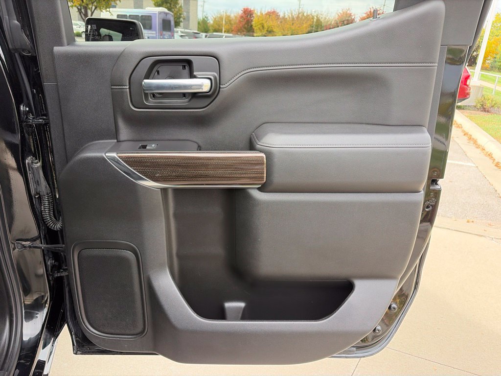 Used 2020 Chevrolet Silverado 1500 RST w/ Rally Edition RWD image 29