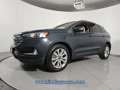 Used 2019 Ford Edge Titanium w/ Cold Weather Package image 2