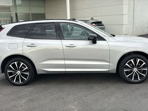 Certified 2023 Volvo XC60 B5 Plus w/ Climate Package AWD/4WD image 27