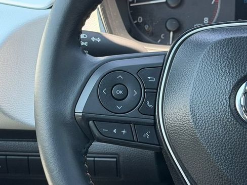 Used 2025 Toyota Corolla SE FWD image 27