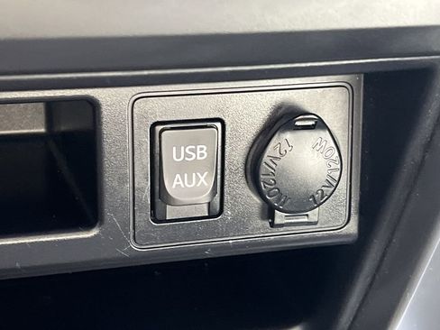 Used 2017 Toyota 4Runner SR5 Premium image 7