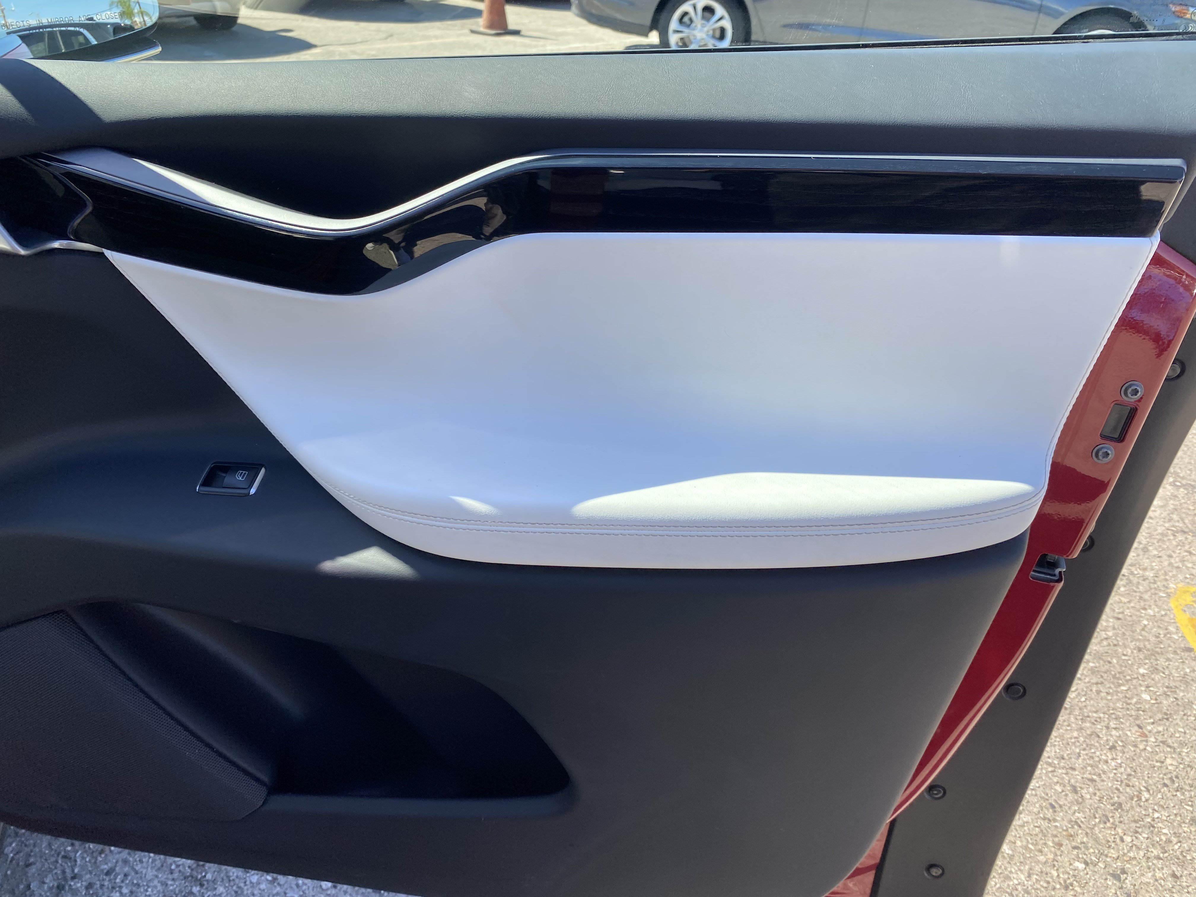 Used 2018 Tesla Model X 75D AWD/4WD image 26