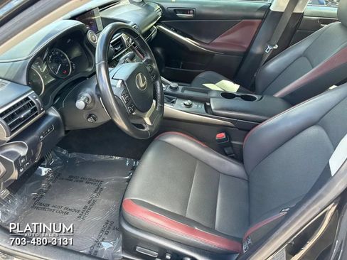 Used 2019 Lexus IS 300 RWD image 13