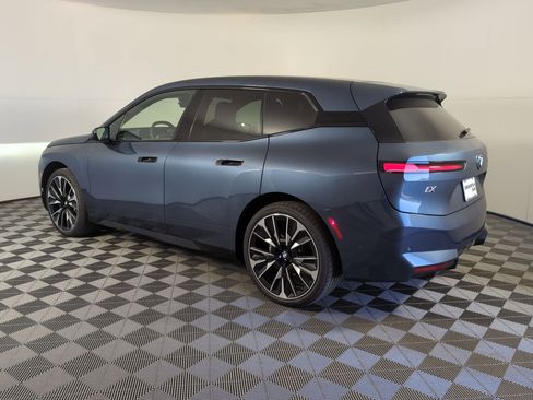 New 2026 BMW iX xDrive45 image 3