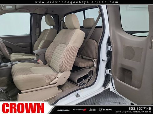 Used 2017 Nissan Frontier SV RWD image 17