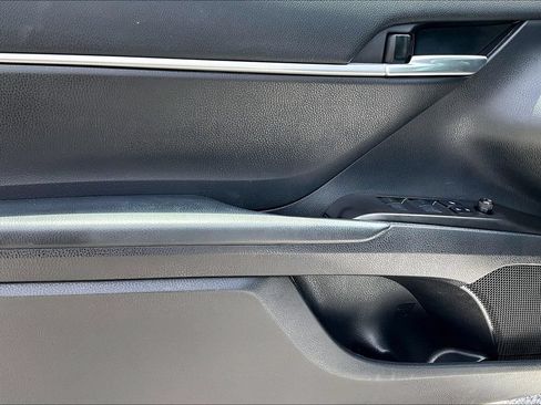 Used 2021 Toyota Camry LE w/ Protection Package (Q2) (TMS) FWD image 22