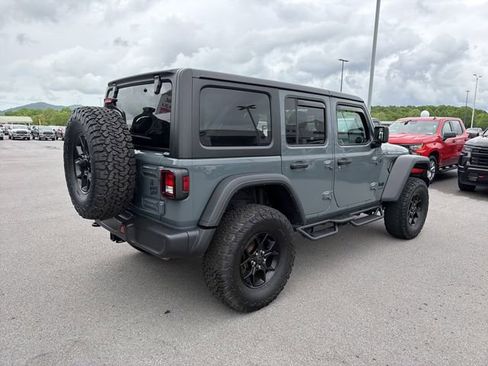 Used 2024 Jeep Wrangler Unlimited Sport AWD/4WD image 6