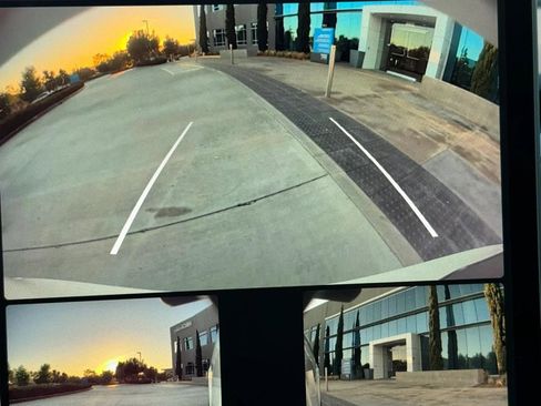 Used 2024 Tesla Model Y Long Range image 19