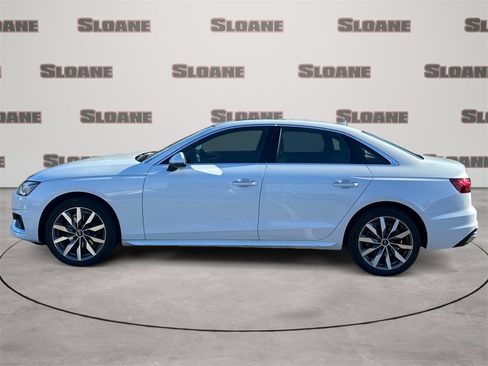 Used 2022 Audi A4 2.0T Premium w/ 18" Wheel Package image 2