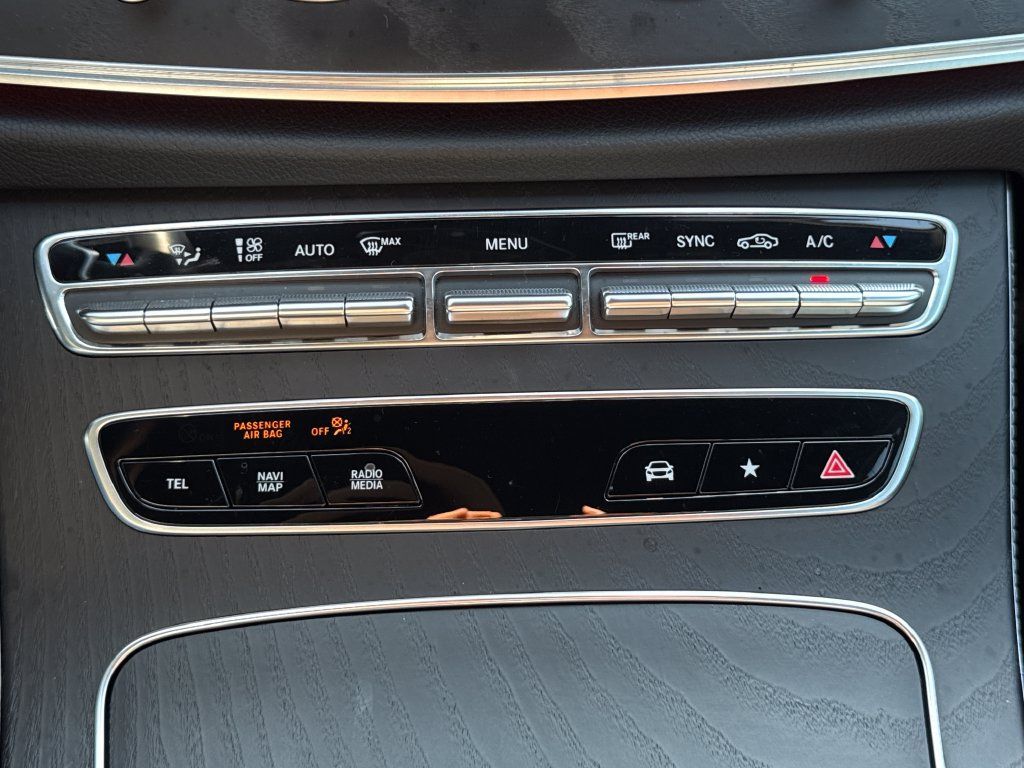 Used 2022 Mercedes-Benz E 350 Sedan image 24