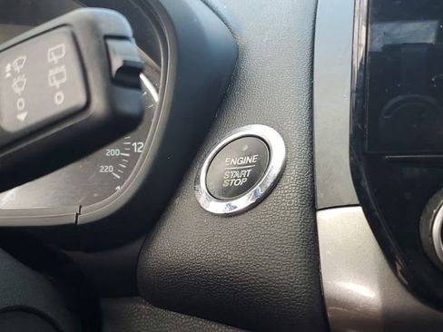 Used 2019 Ford EcoSport SE image 20