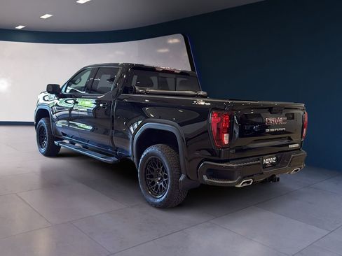 Used 2024 GMC Sierra 1500 Elevation w/ Elevation Premium Package AWD/4WD image 5
