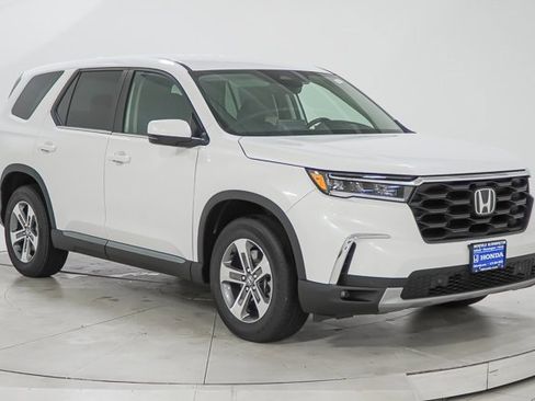 New 2025 Honda Pilot EX-L image 11