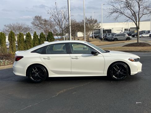 Used 2025 Honda Civic Sport image 11