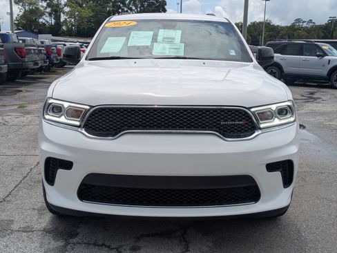 Used 2024 Dodge Durango SXT AWD/4WD image 8