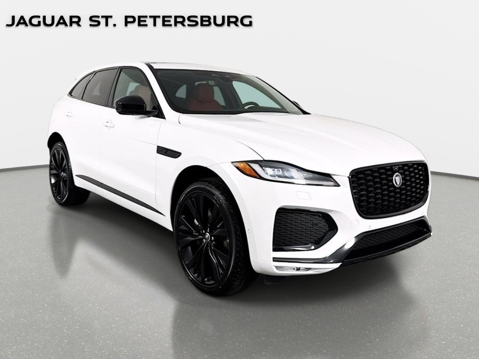 Used 2026 Jaguar F-PACE R-Dynamic S AWD/4WD image 3