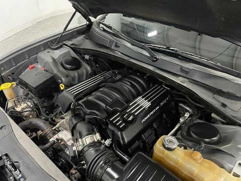 Used 2019 Dodge Charger Scat Pack w/ Technology Group image 28