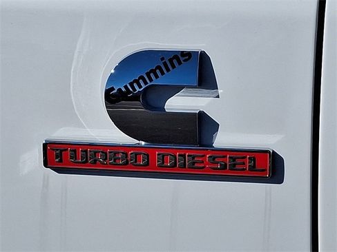 Used 2025 RAM 5500 Tradesman image 29