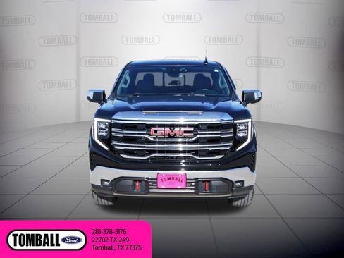 Used 2022 GMC Sierra 1500 SLT w/ SLT Convenience Package RWD image 2