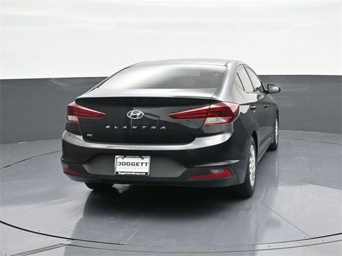 Used 2020 Hyundai Elantra SE w/ Cargo Package (C1) image 11