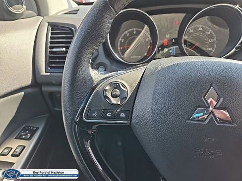 Used 2024 Mitsubishi Outlander Sport SE image 30