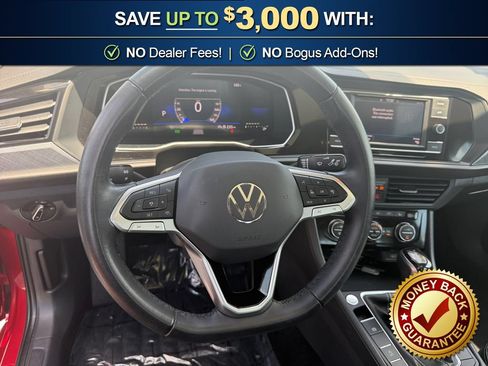 Used 2024 Volkswagen Jetta SE w/ Panoramic Sunroof Package FWD image 18