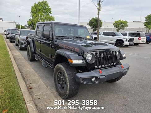 Used 2023 Jeep Gladiator Mojave w/ Trailer Tow Package AWD/4WD image 3