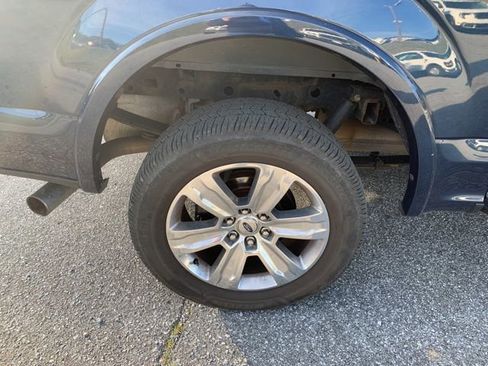 Used 2019 Ford F150 Platinum AWD/4WD image 9