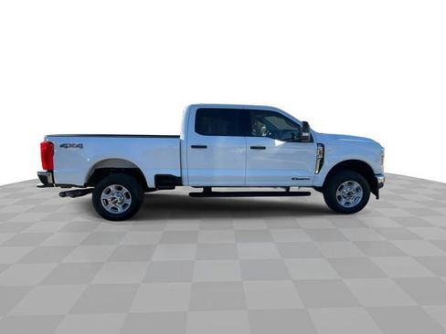 Used 2025 Ford F350 XLT image 9