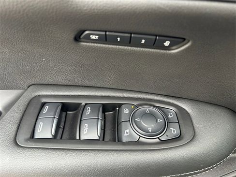 Used 2020 Cadillac XT6 Premium Luxury image 33