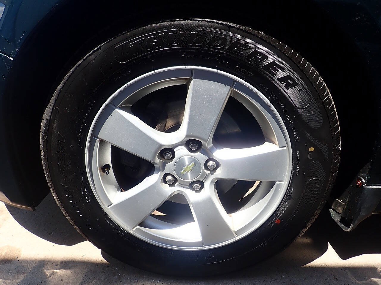Used 2015 Chevrolet Cruze LT FWD image 33