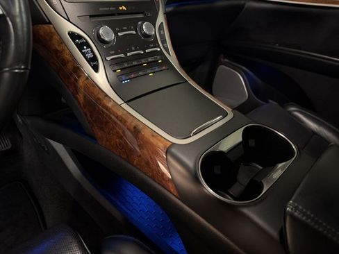 Used 2019 Lincoln Nautilus Reserve w/ Ultimate Package FWD image 22