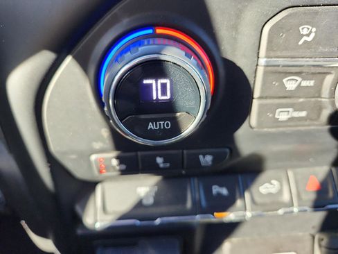 Used 2022 Chevrolet Silverado 2500 LTZ w/ LTZ Plus Package image 22