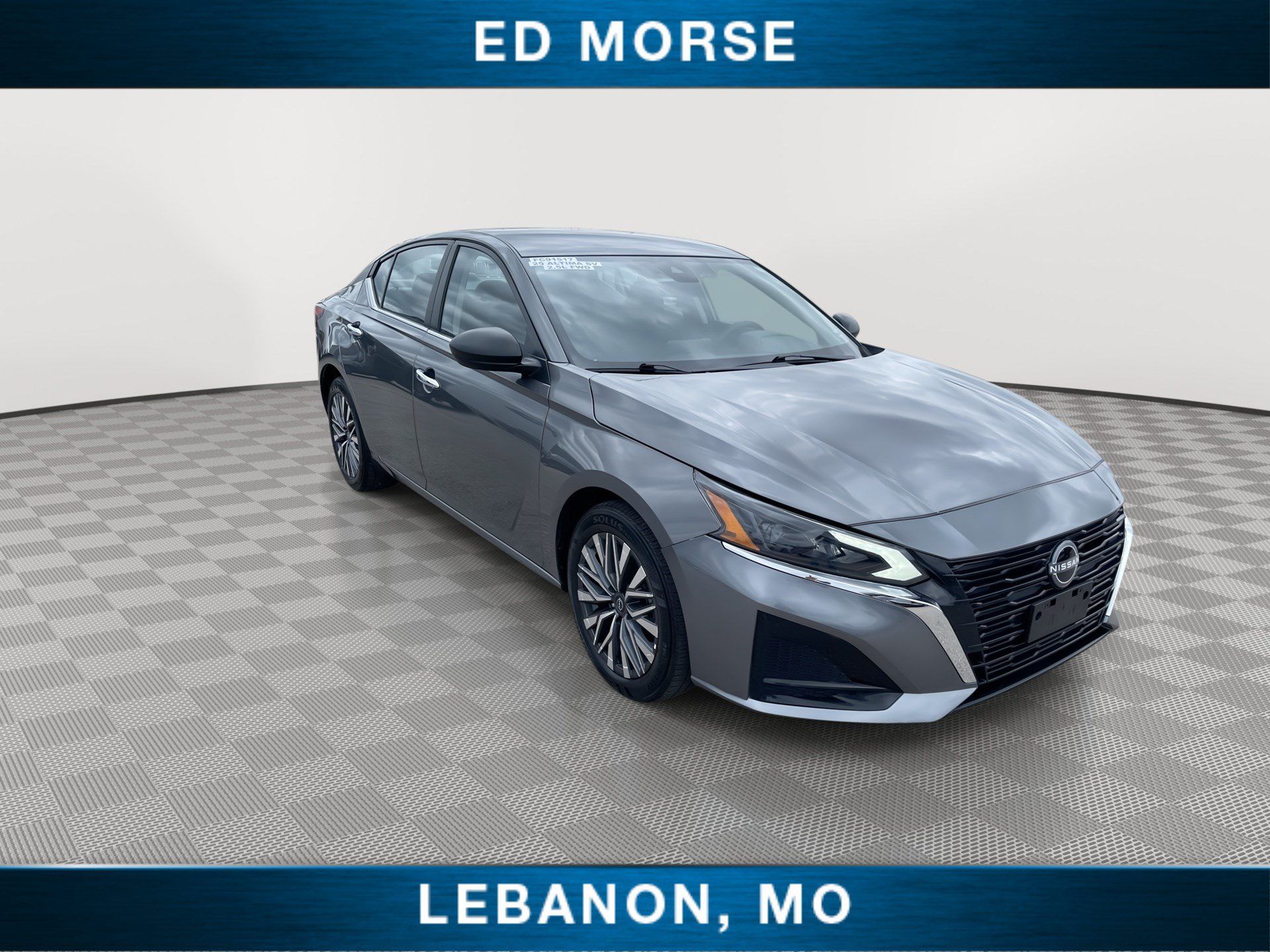 Used 2025 Nissan Altima 2.5 SV FWD image 2