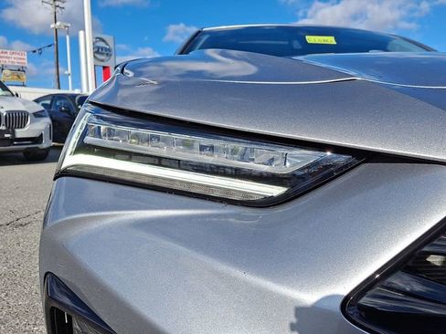 Used 2025 Acura TLX Technology Package image 9