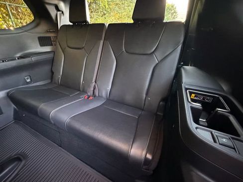 New 2026 Lexus TX 500h AWD w/ Technology Package image 38