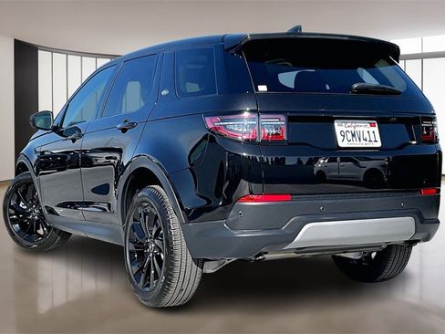 Used 2023 Land Rover Discovery Sport S image 4