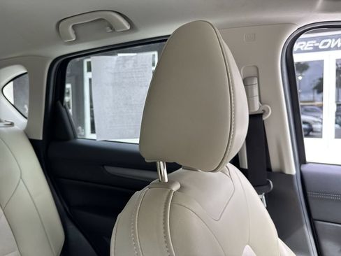 Used 2018 MAZDA CX-5 Touring w/ Preferred Equipment Package FWD image 20