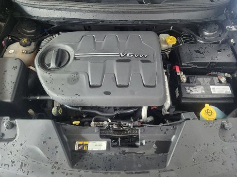 Used 2016 Jeep Cherokee Limited w/ Luxury Group image 30