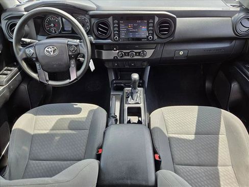 Used 2020 Toyota Tacoma SR w/ SR Convenience Package RWD image 16