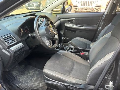 Used 2016 Subaru Crosstrek 2.0i Premium image 9