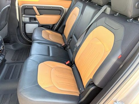 Used 2023 Land Rover Defender 130 X AWD/4WD image 28