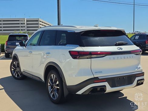 Used 2023 INFINITI QX60 Luxe w/ Cargo Package image 3