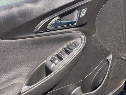 Used 2023 Chevrolet Malibu LT image 25