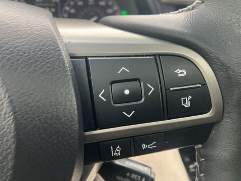 Used 2017 Lexus RX 350 350 w/ Premium Package image 25