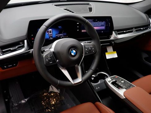 New 2026 BMW X1 xDrive28i w/ Convenience Package AWD/4WD image 6